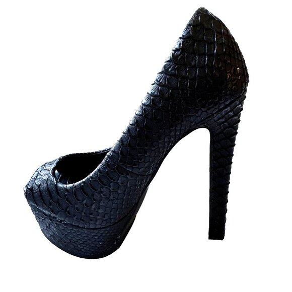 Charlotte Russe  Black Textured Snake Pattern Platform High Heels Peep Toe NWOB - Picture 8 of 14